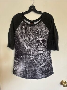 Women's Harley Davidson
Skull & Wings Graphic Elbow Sleeve Top Xl